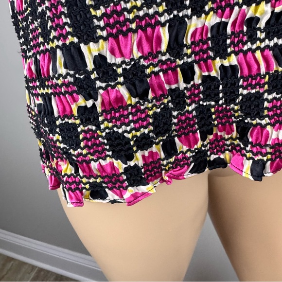 INC International Concepts Silk Blouse Sz 6 Smocked V-Neck‎  Giraffe Pattern - Picture 9 of 14